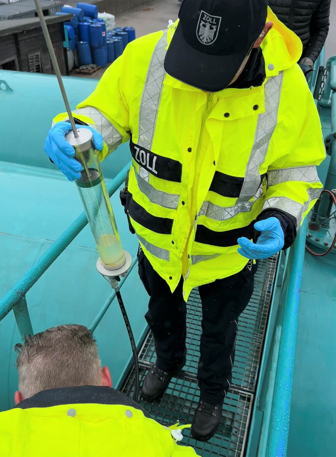 Schmierl als Dieselkraftstoff verkauft3 AG