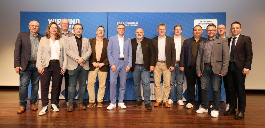 Pfau bleibt Vorsitzender AG